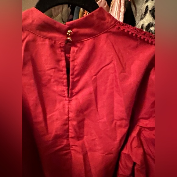 Shein Sz 0XL Blouse Pom Pom NWOT - Picture 5 of 5